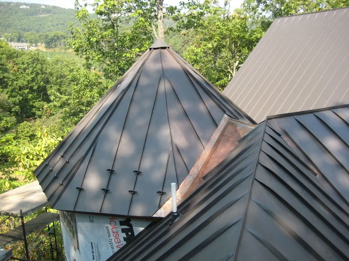Professional Roof Tarp Installation by Craftsman Roofing in Bent Tree